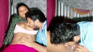 Bhabhi ki chuchiya chus devar nai chata bhabhi ki chut