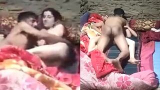 Village kashimir muslim bhabhi chud gayi apne padosi k sath
